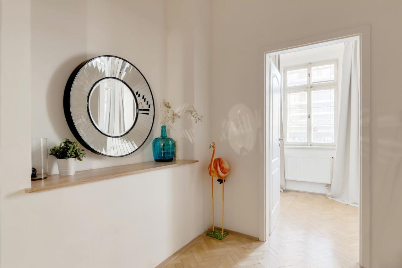 Curiosity Apartments Prague Exterior photo