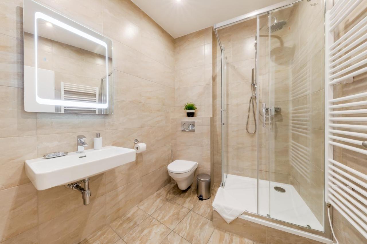 Curiosity Apartments Prague Exterior photo